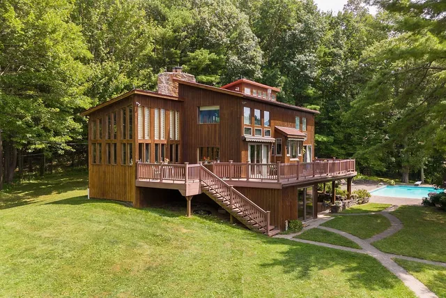 $1,250,000 | 200 Onistagrawa Lane, Fulton, NY 12122