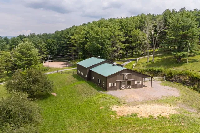 $1,250,000 | 200 Onistagrawa Lane, Fulton, NY 12122