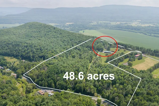 $1,250,000 | 200 Onistagrawa Lane, Fulton, NY 12122