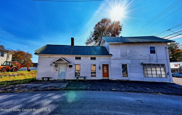 $149,900 | 460 Main Street, Cairo, NY 12413