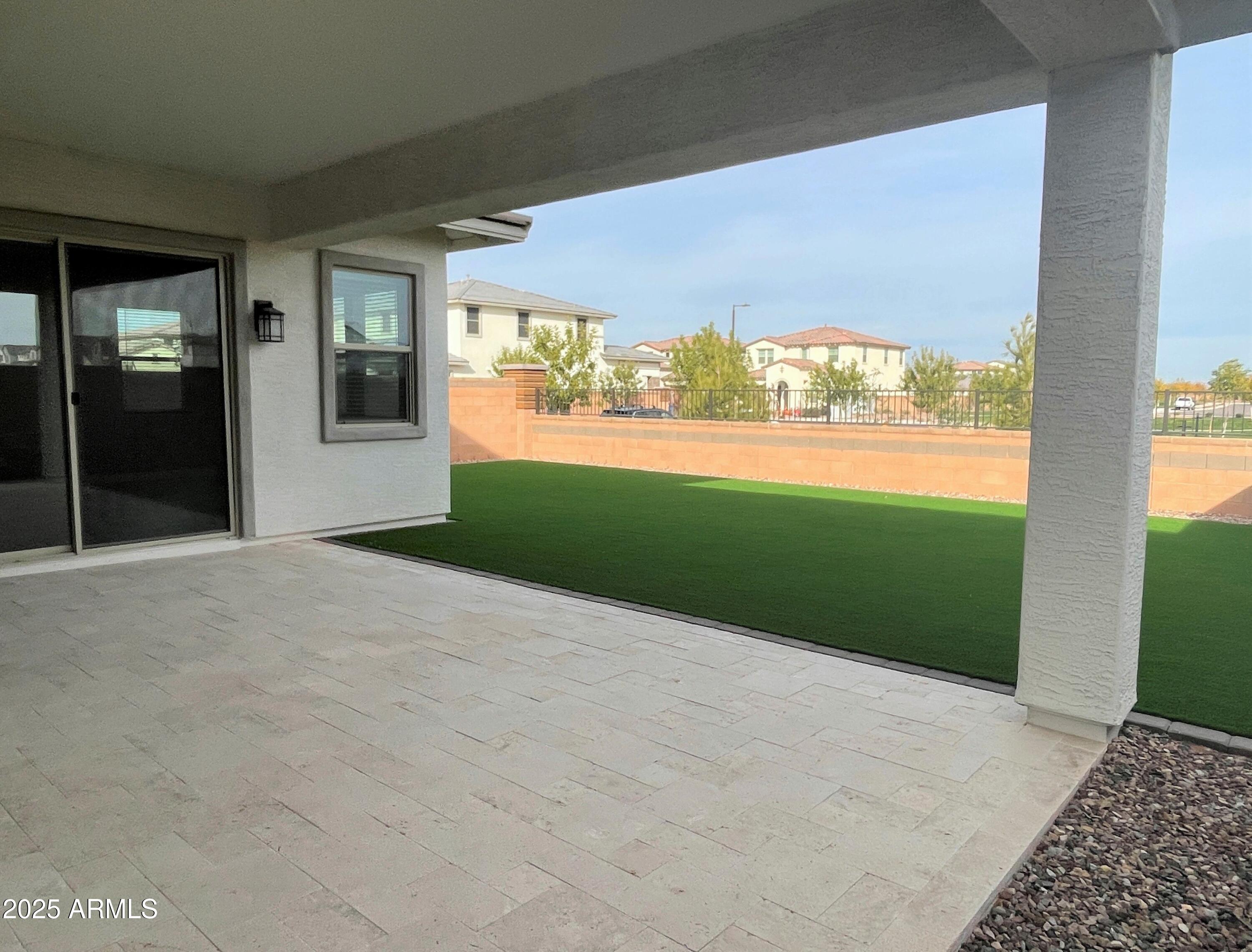 21046 East Mayberry Road Queen Creek, AZ 85142 - Photo 28 of 32 a view of an empty room with a window