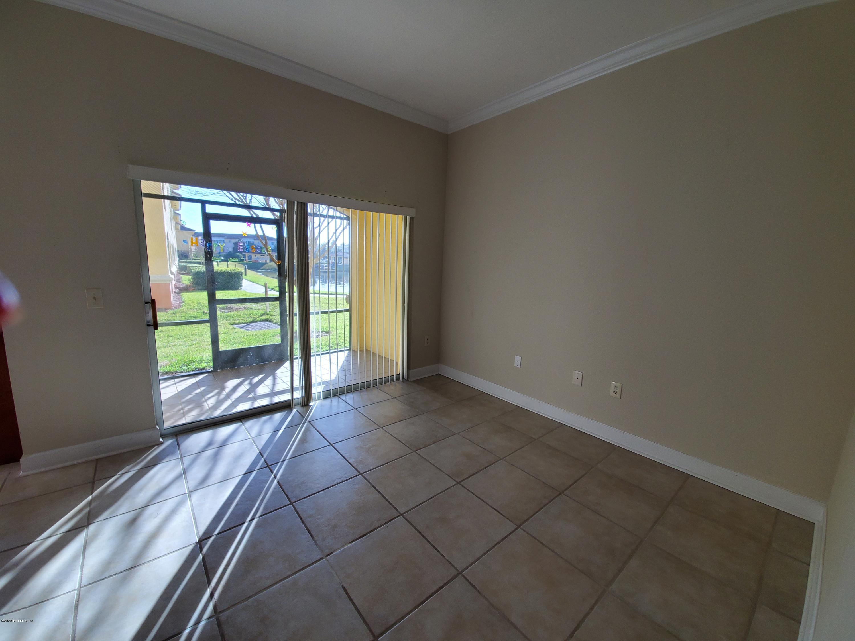 9745 Touchton Road, Unit 3002 Jacksonville, FL 32246 - Photo 18 of 65 Family room