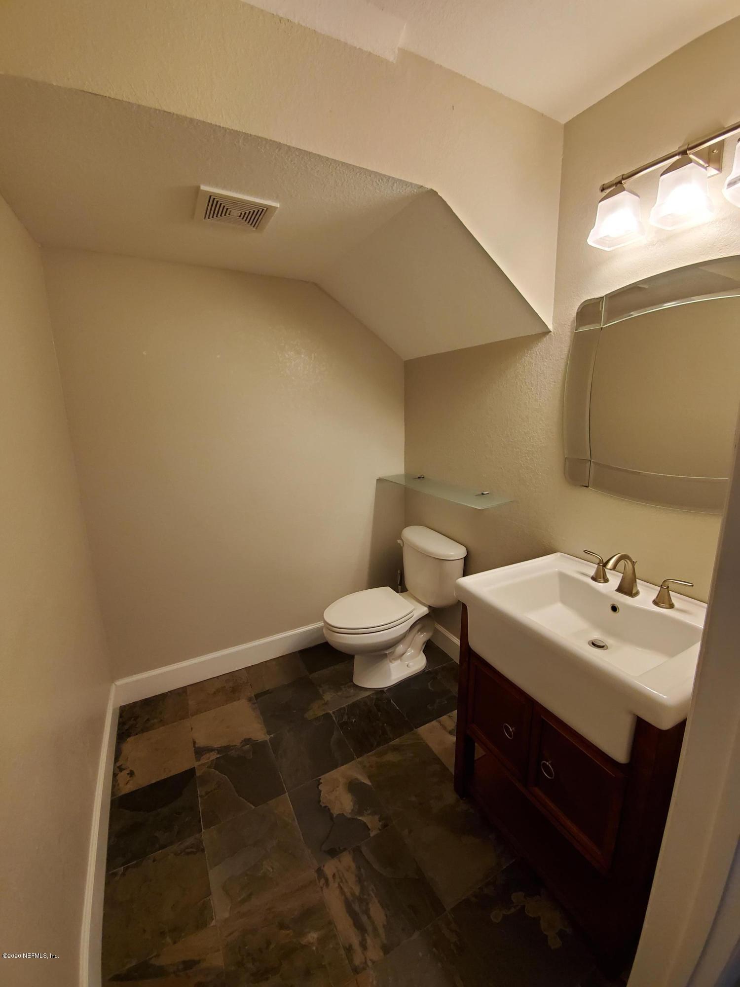 9745 Touchton Road, Unit 3002 Jacksonville, FL 32246 - Photo 27 of 65 Half bathroom