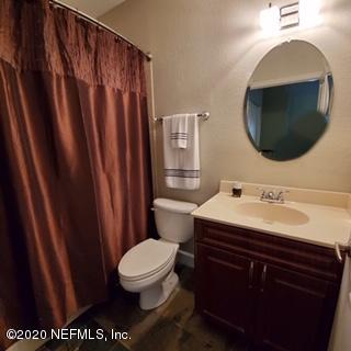 9745 Touchton Road, Unit 3002 Jacksonville, FL 32246 - Photo 33 of 65 2nd bathroom