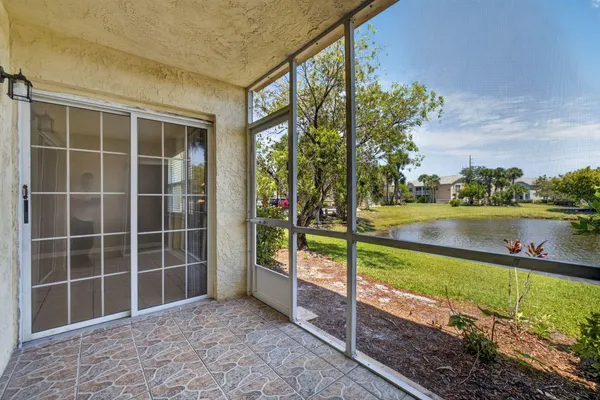 $1,750 | 1650 Southeast Green Acres Circle, Unit E103, Port St. Lucie, FL 34952