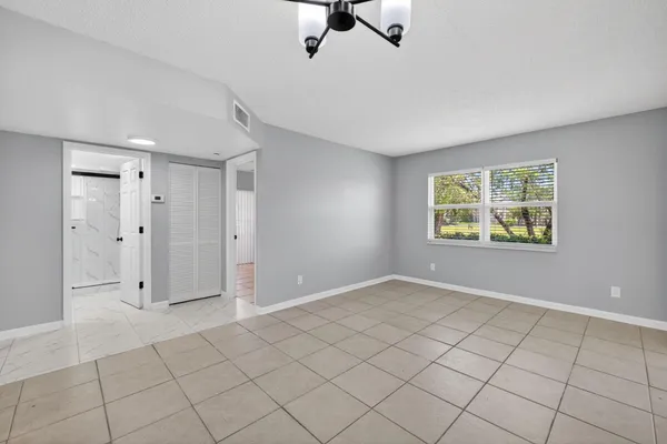 $1,750 | 1650 Southeast Green Acres Circle, Unit E103, Port St. Lucie, FL 34952