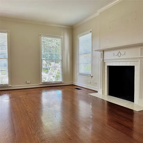 $2,895 | 4138 Grassmere Lane, University Park, TX 75205