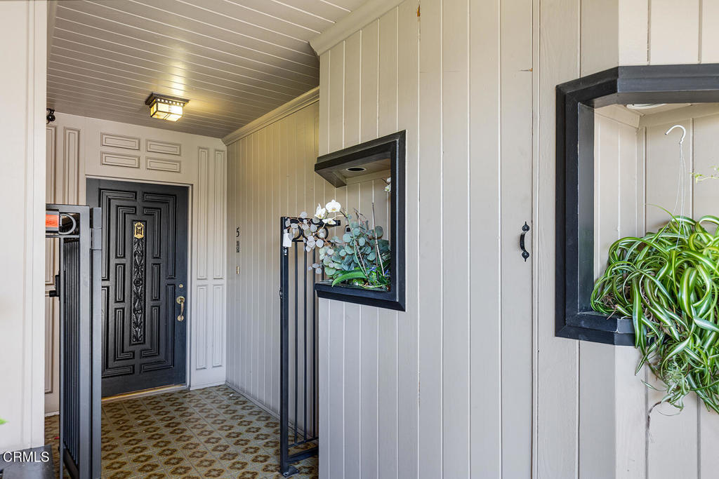 1245 South Orange Grove Boulevard, Unit 5 Pasadena, CA 91105 - Photo 4 of 43 1245 S Orange Grove Blvd #5 004-mls