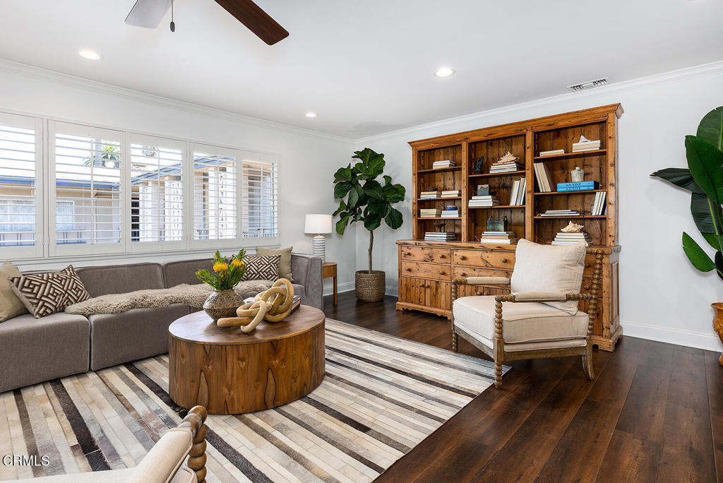 1245 South Orange Grove Boulevard, Unit 5 Pasadena, CA 91105 - Photo 9 of 43 1245 S Orange Grove Blvd #5 012-mls