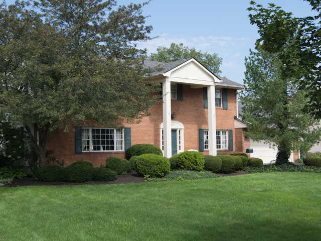 4311 Stratton Road Columbus, OH 43220 - Photo 1 of 25