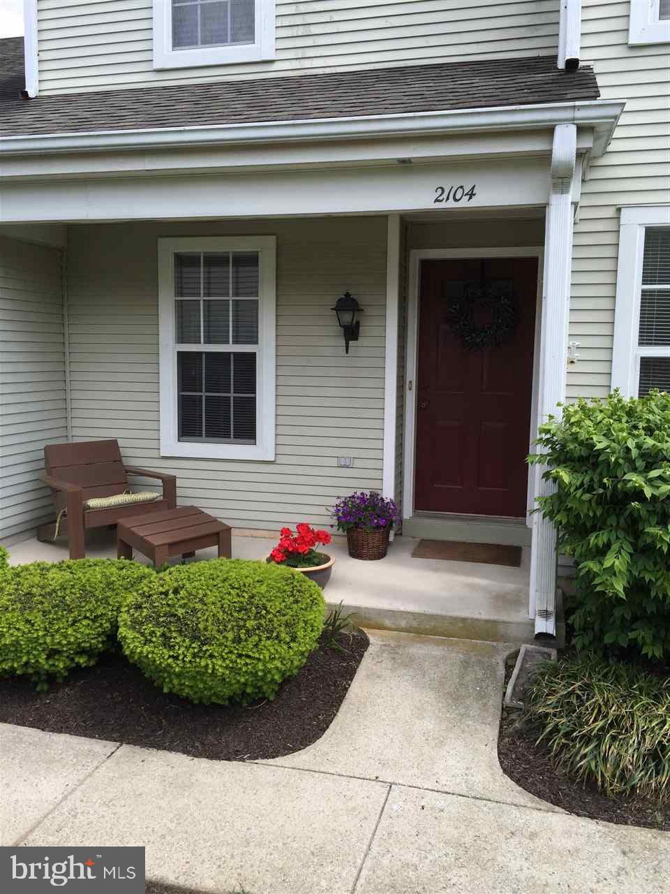 2104 Wexford Road Palmyra, PA 17078 - Photo 2 of 17 Gallery Image 2