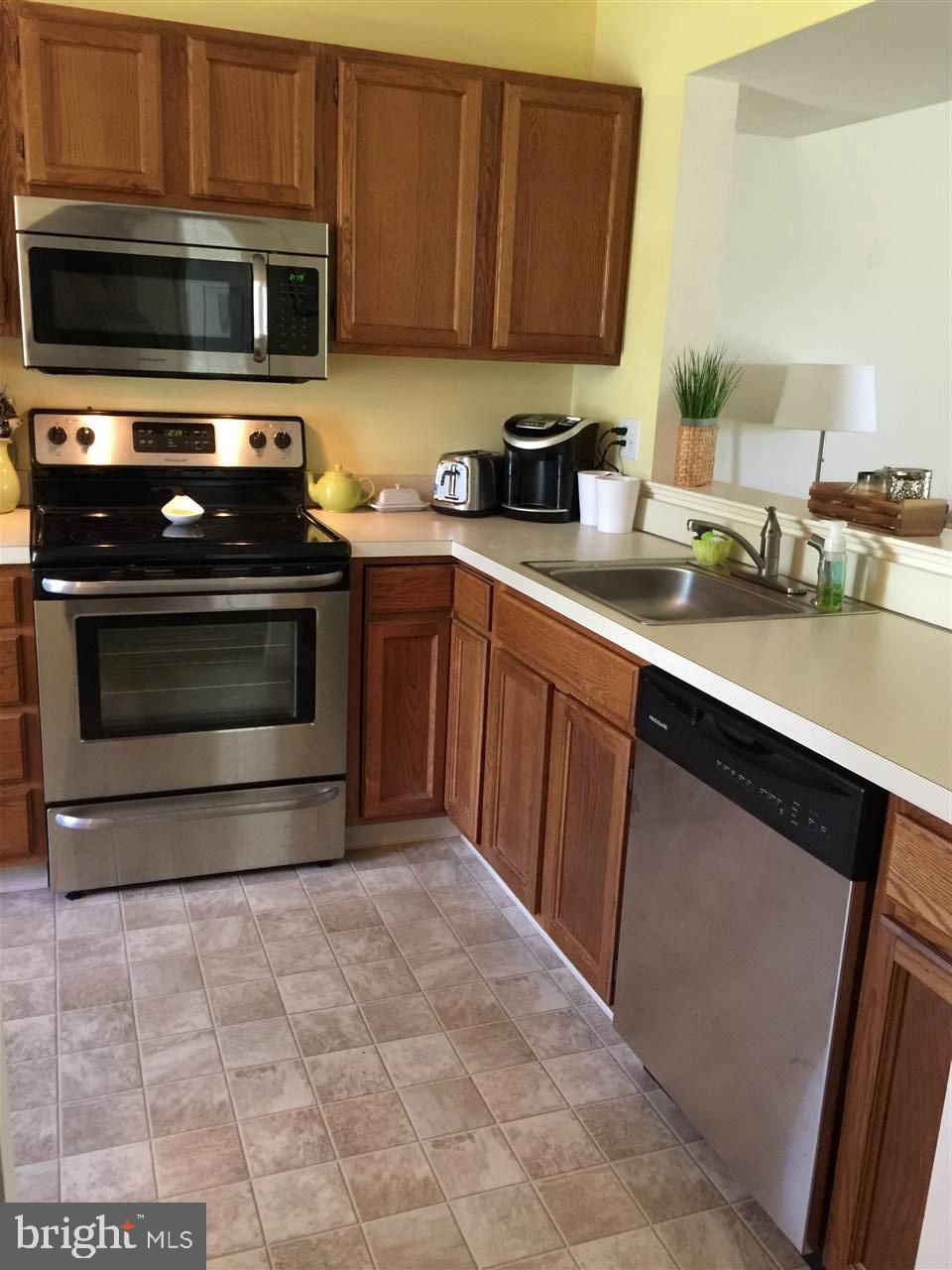 2104 Wexford Road Palmyra, PA 17078 - Photo 6 of 17 Gallery Image 6