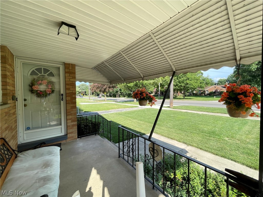 6074 Pearl Road Parma Heights, OH 44130 - Photo 2 of 27