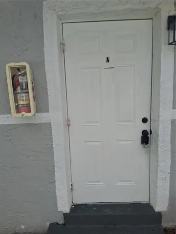 $1,790 | 2710 Northwest 6th Street, Unit A, Pompano Beach, FL 33069