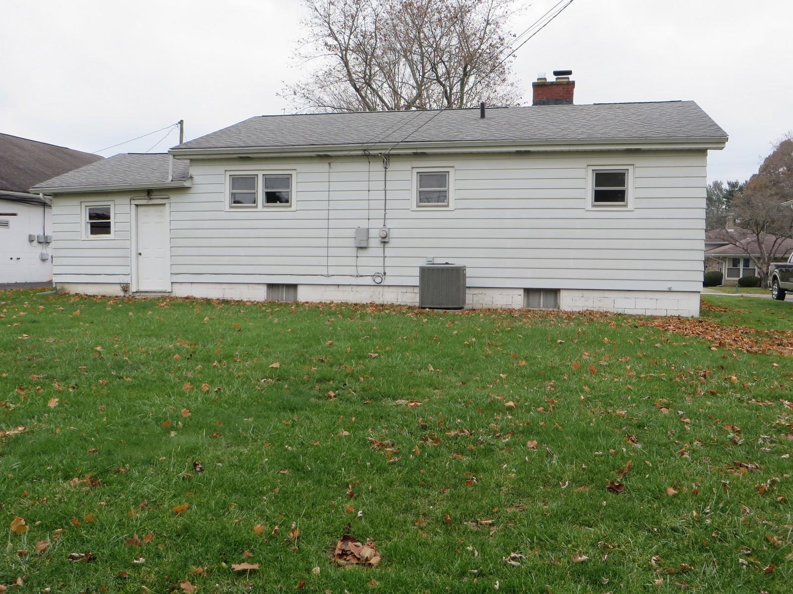 118 Kanawha Road Lancaster, OH 43130 - Photo 2 of 22