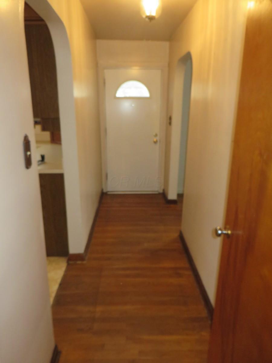 118 Kanawha Road Lancaster, OH 43130 - Photo 3 of 22