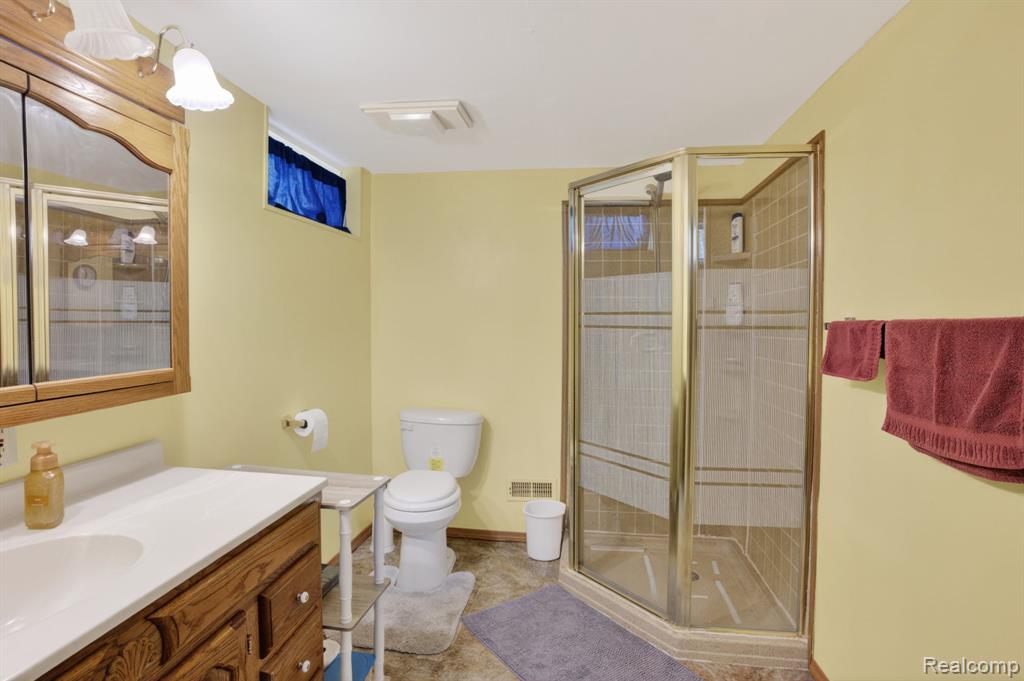 6401 North Webster Road Mount Morris, MI 48458 - Photo 35 of 59