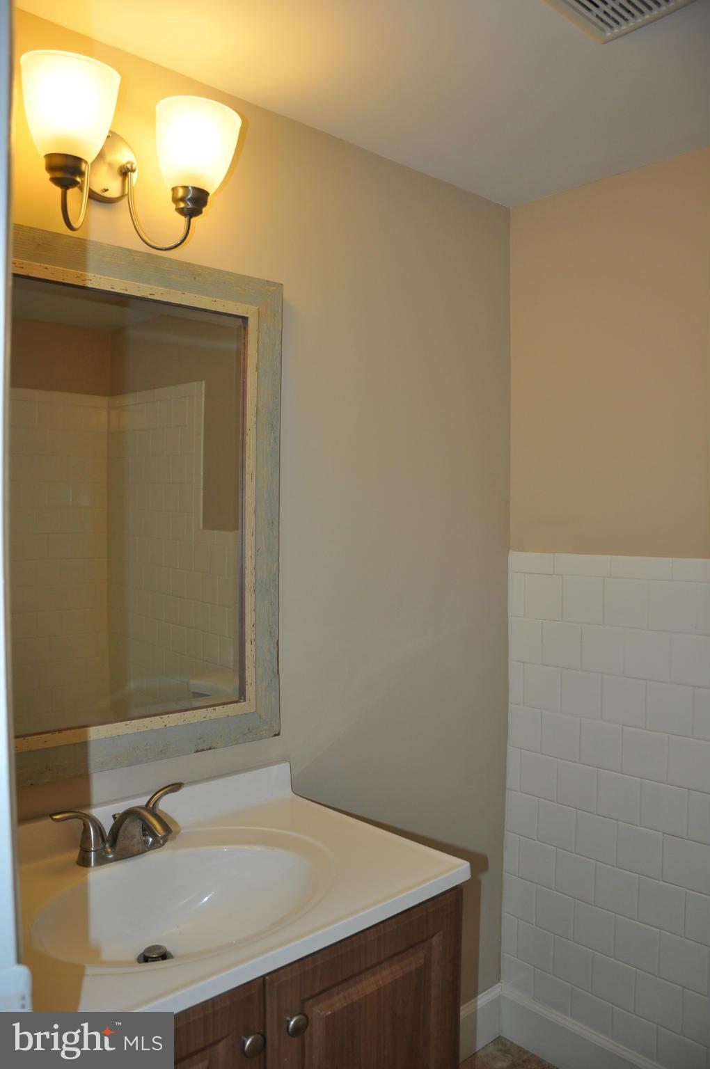 3770 Bel Pre Road, Unit 9 Silver Spring, MD 20906 - Photo 14 of 20 Bath