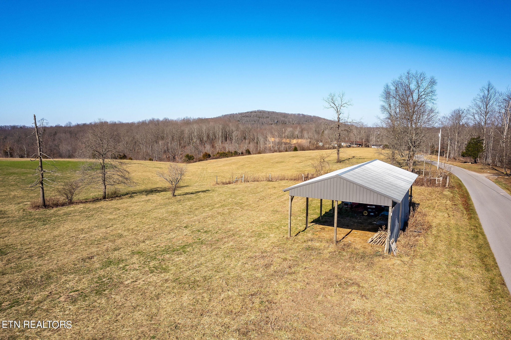 45 Hensley Chapel Road Sparta, TN 38583 - Photo 4 of 29 Gallery Image 4