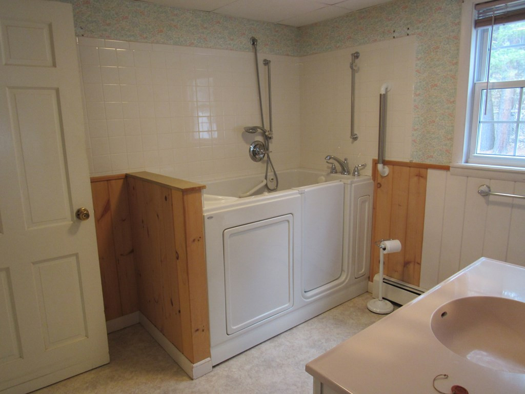 291 Clark Road Peru, NY 12972 - Photo 11 of 49