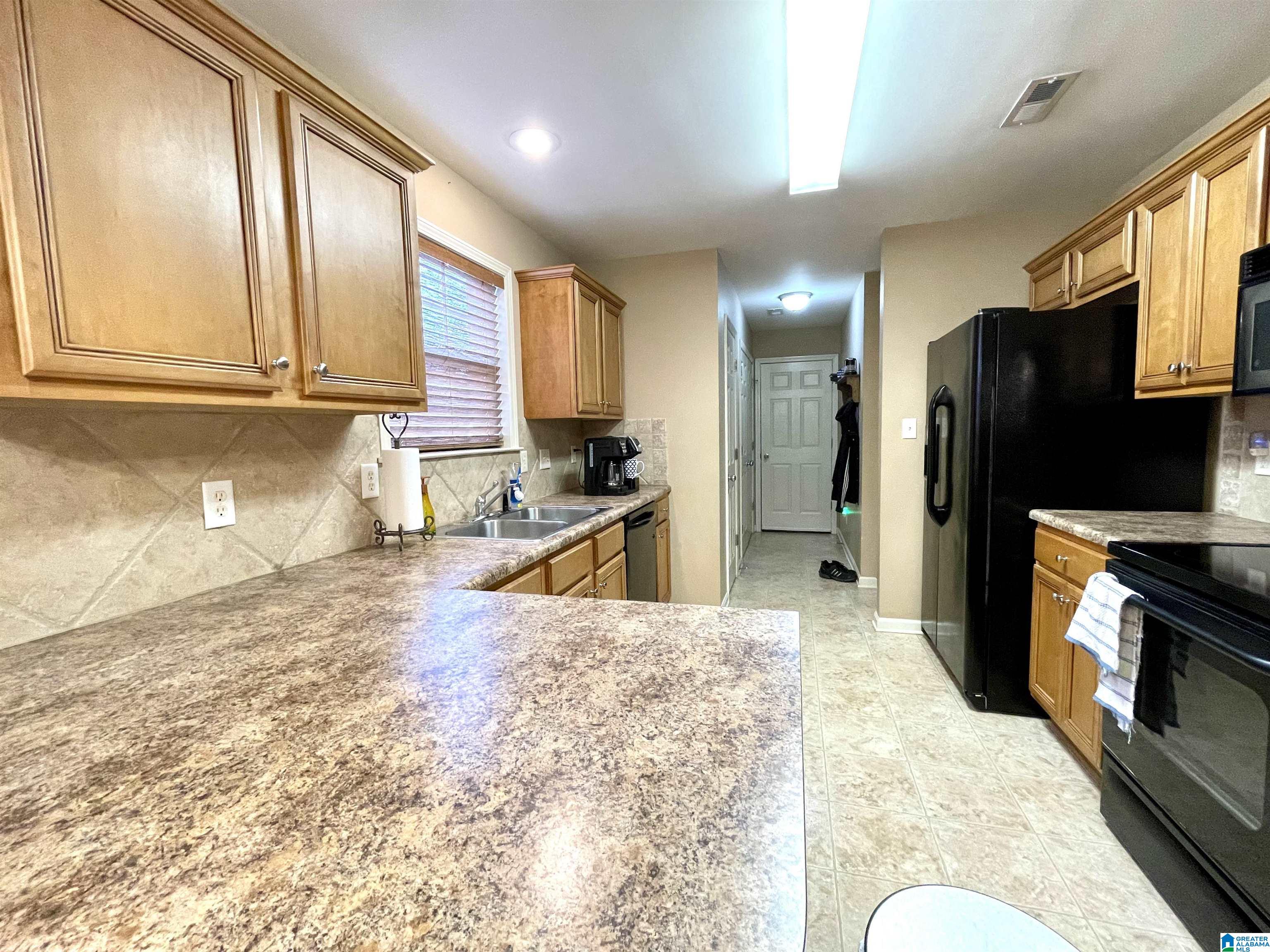 110 Paddington Station Alabaster, AL 35114 - Photo 5 of 17