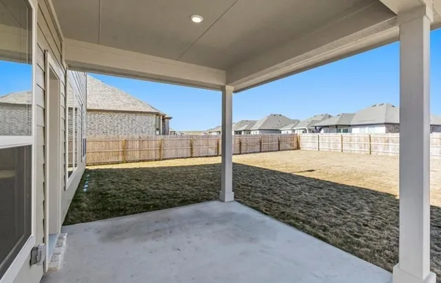 $2,595 | 100 Stone Fork Lane, Hutto, TX 78634
