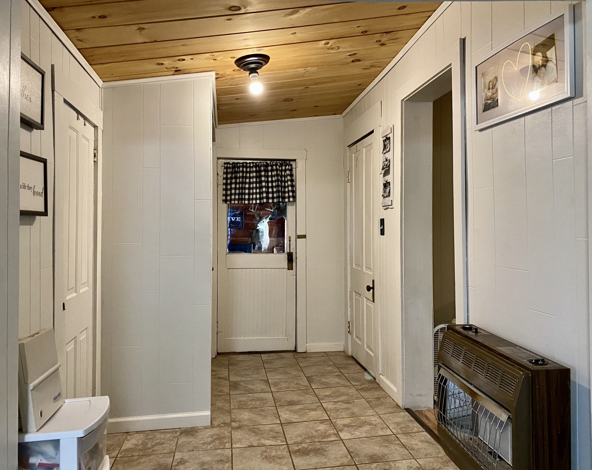 2270 Fall River Road Leoma, TN 38468 - Photo 13 of 27