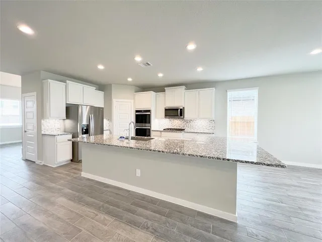 $2,900 | 29526 Red Rocks Pk Drive, Katy, TX 77494