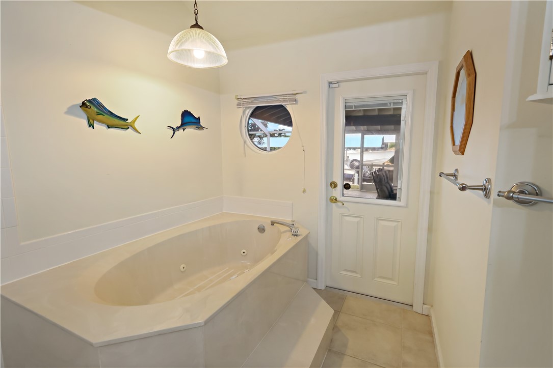1319 Southwest Dyer Point Road Palm City, FL 34990 - Photo 14 of 34 Gallery Image 14