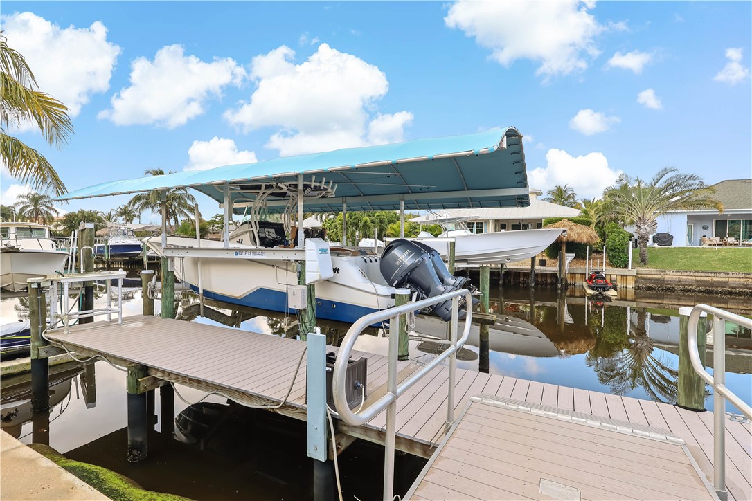 1319 Southwest Dyer Point Road Palm City, FL 34990 - Photo 24 of 34 Gallery Image 24