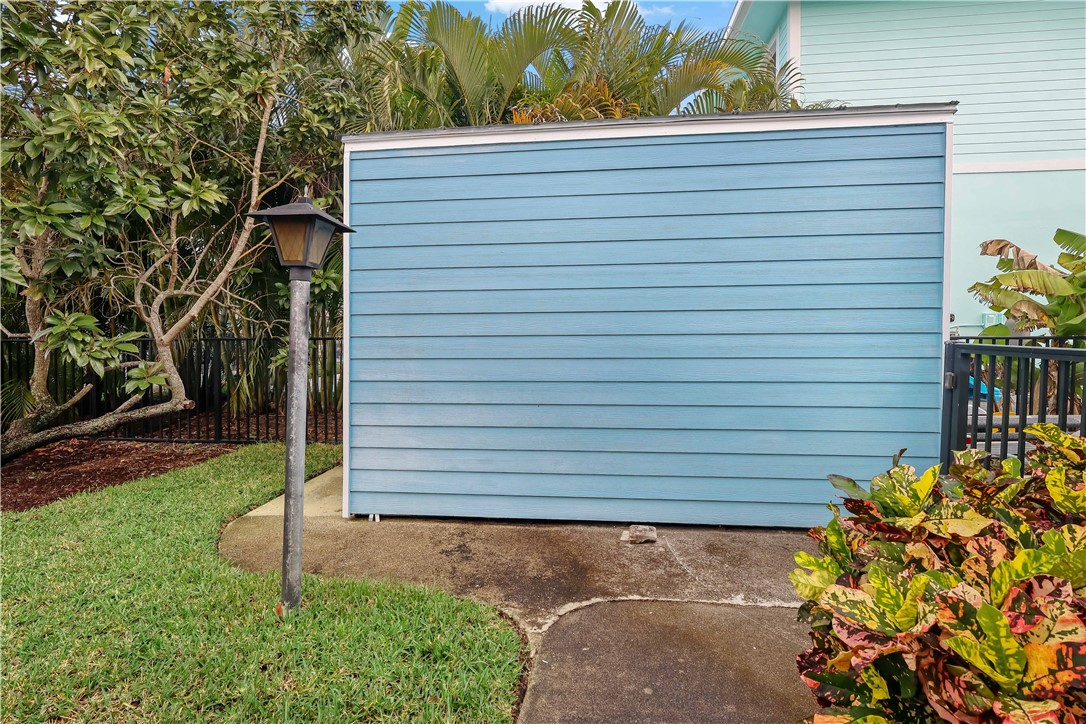 1319 Southwest Dyer Point Road Palm City, FL 34990 - Photo 29 of 34 Gallery Image 29