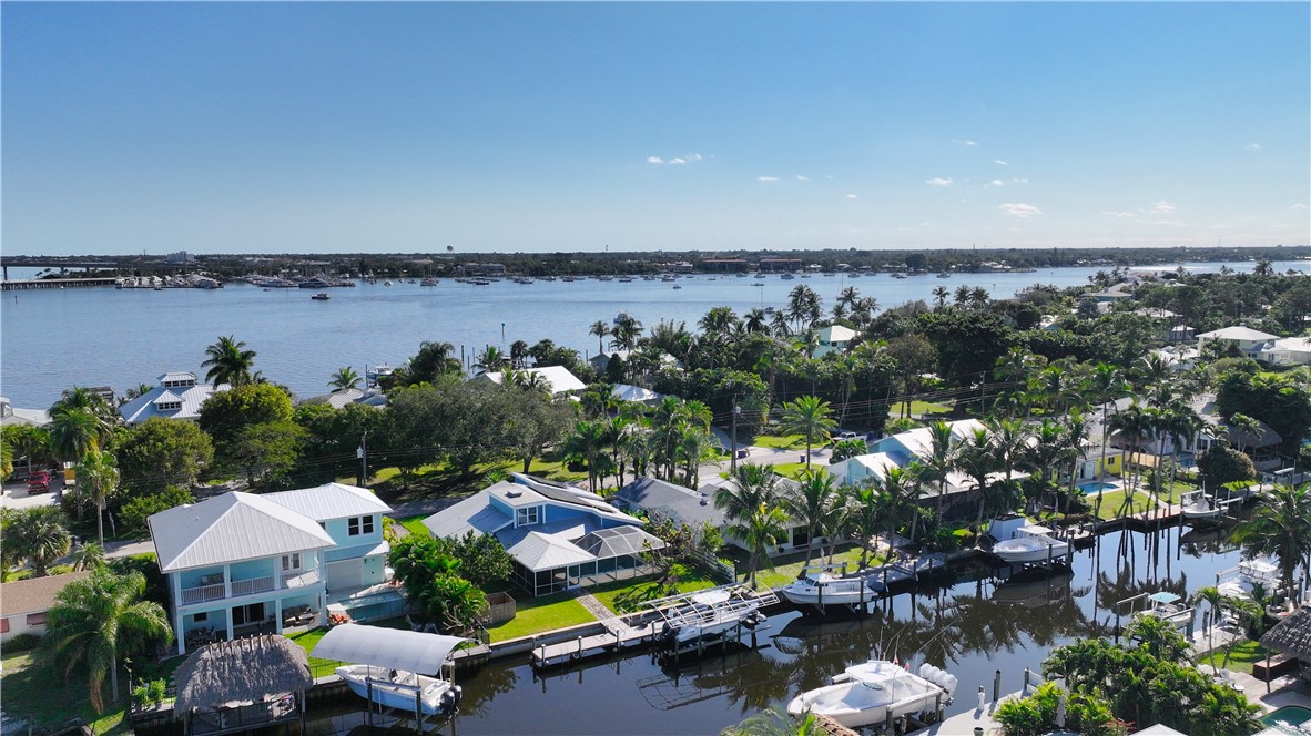 1319 Southwest Dyer Point Road Palm City, FL 34990 - Photo 30 of 34 Gallery Image 30