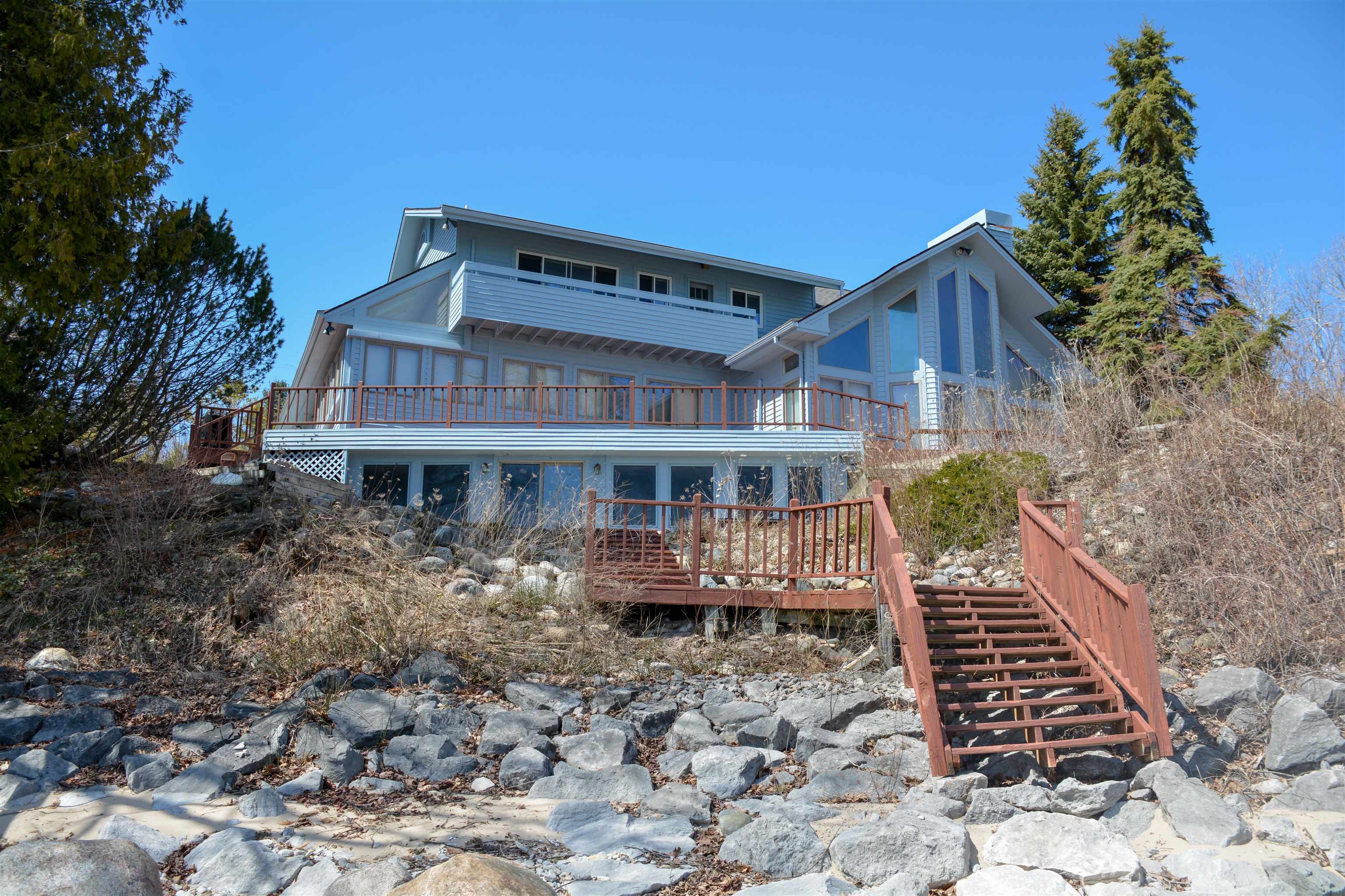 14088 Bluff Road Traverse City, MI 49686 - Photo 19 of 71
