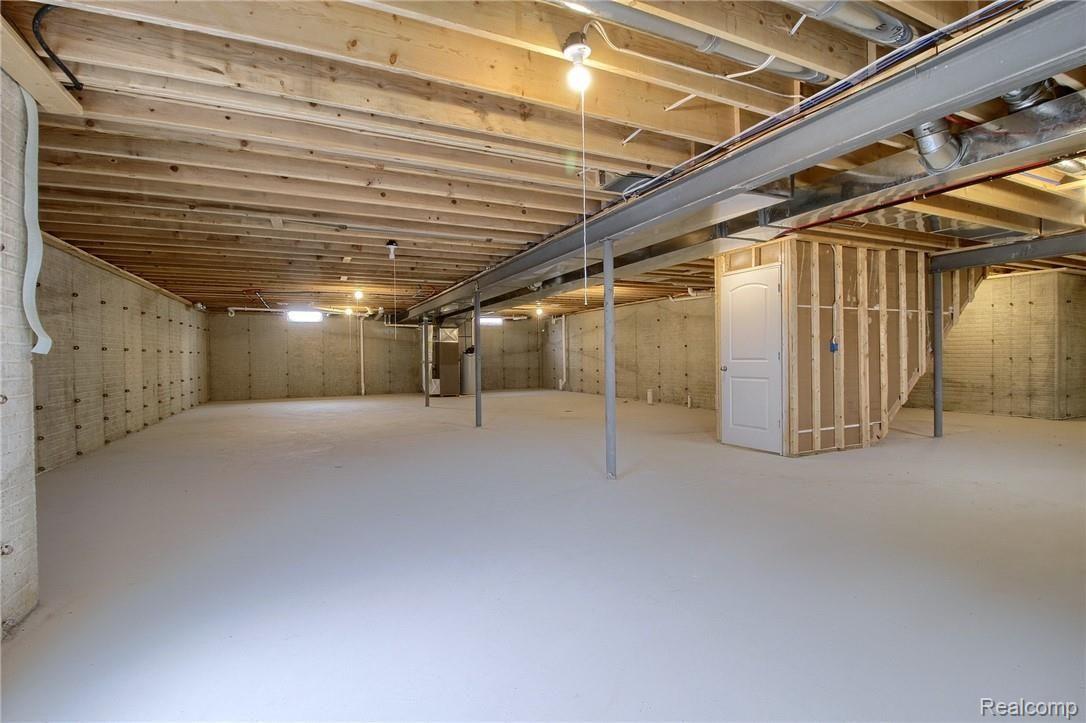 21853 Rio Grande Drive Macomb, MI 48044 - Photo 27 of 31 Lower_Level.jpg