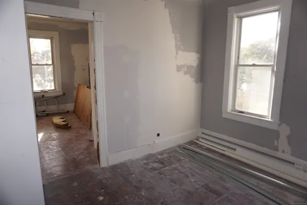 $199,900 | 69 Gates Street, Holyoke, MA 01040