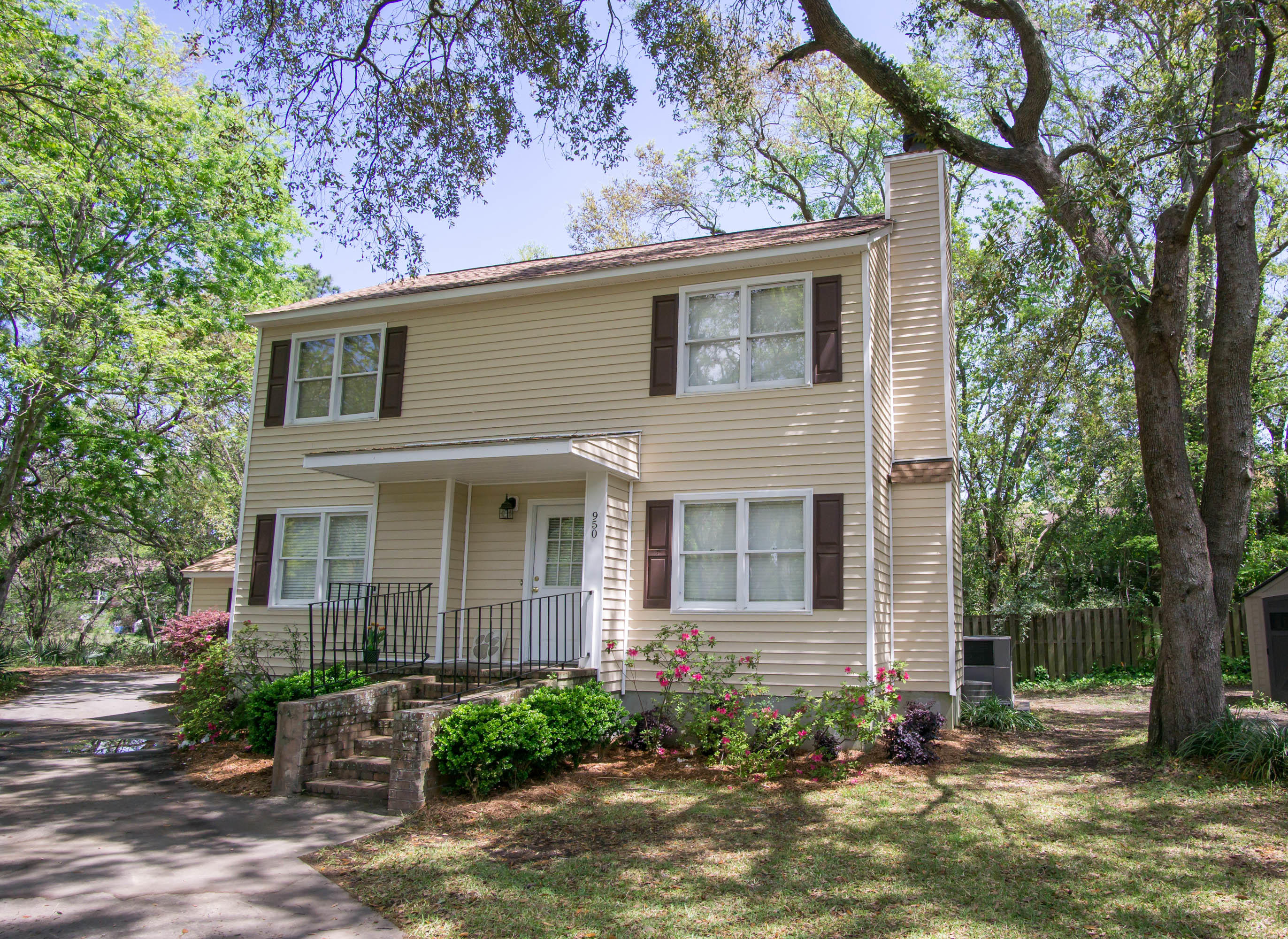 950 Orange Grove Road Charleston, SC 29407 - Photo 1 of 18 950 Orange Grove Rd