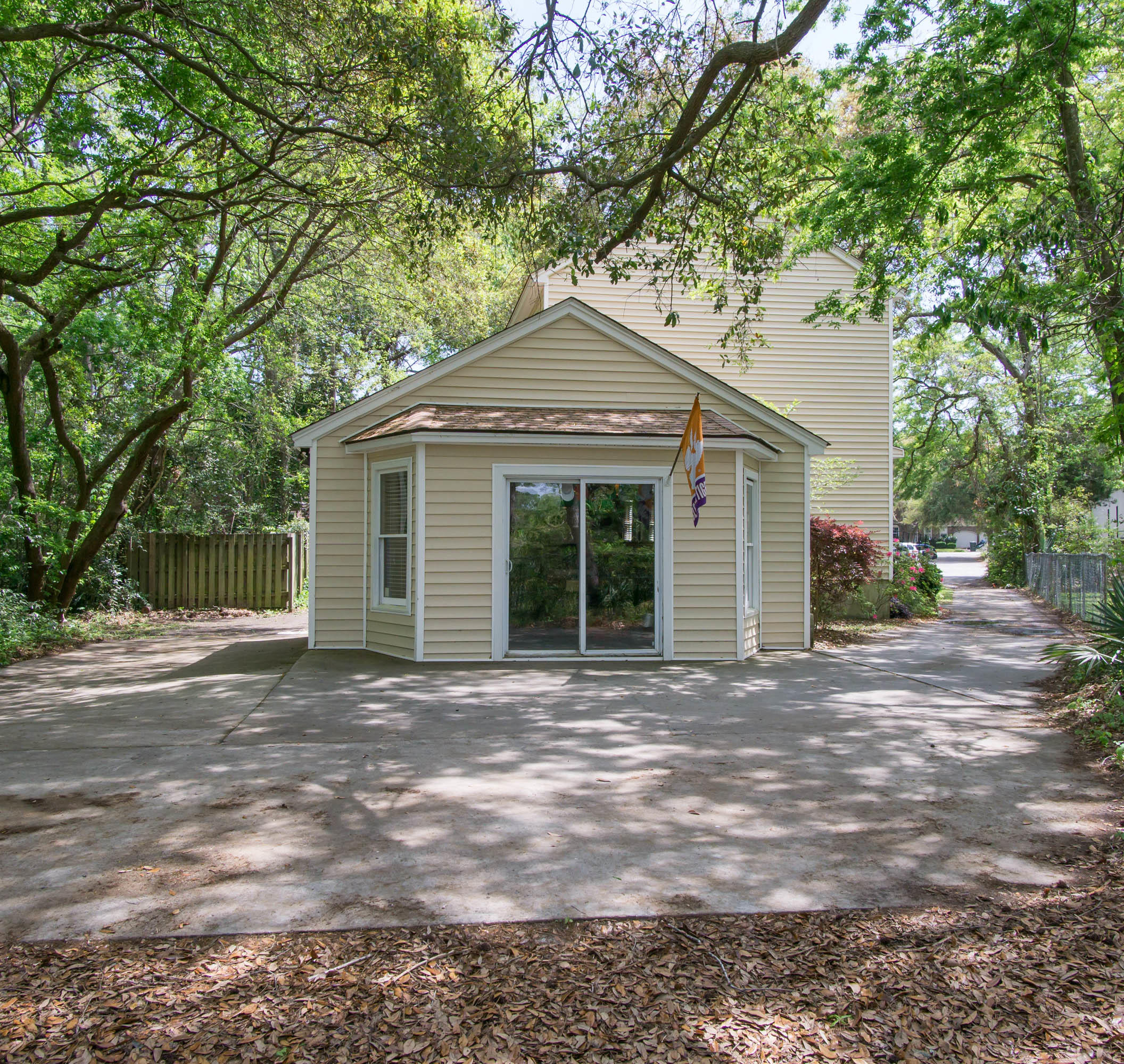 950 Orange Grove Road Charleston, SC 29407 - Photo 2 of 18 Side & back facing bonus room