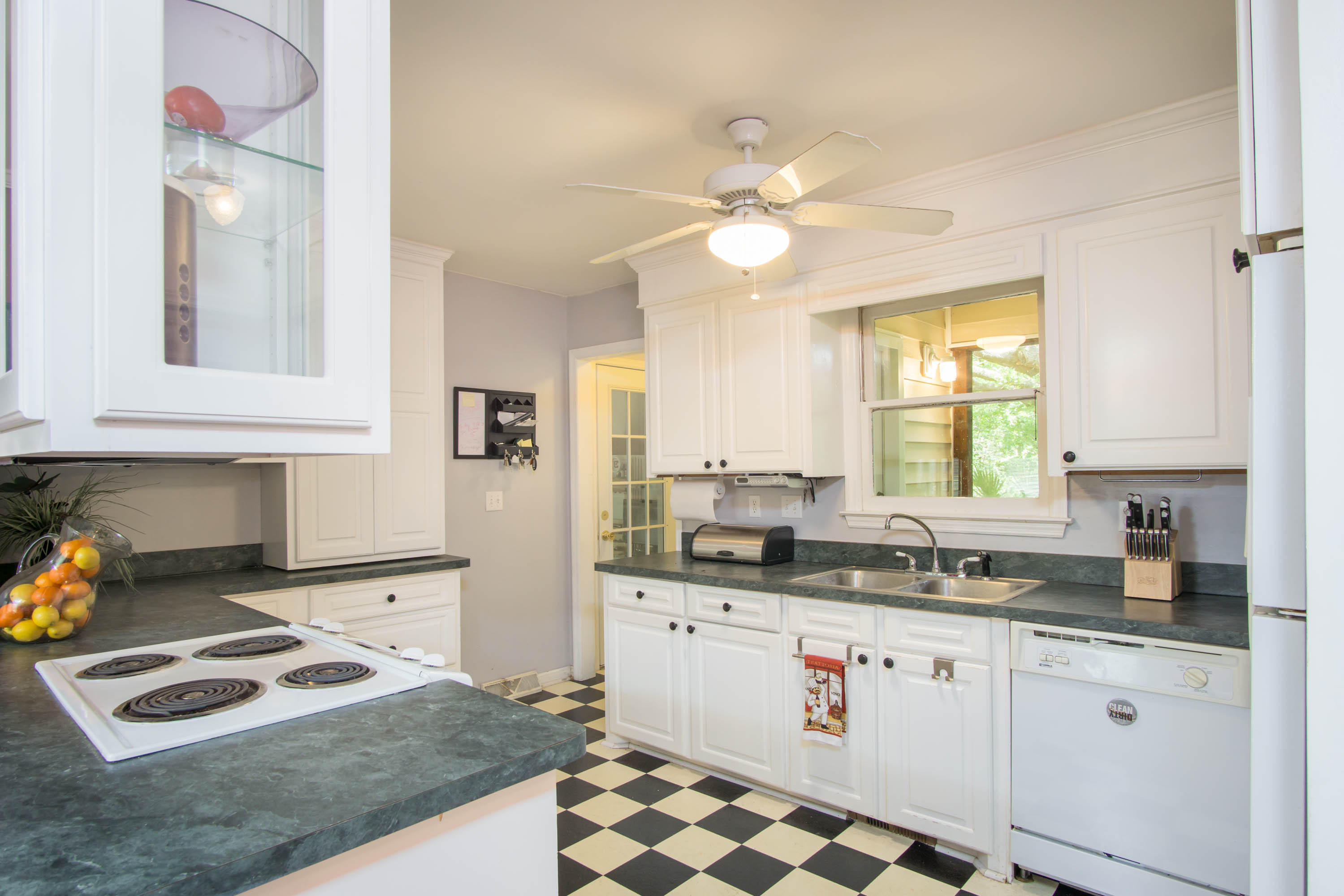 950 Orange Grove Road Charleston, SC 29407 - Photo 12 of 18 Kitchen