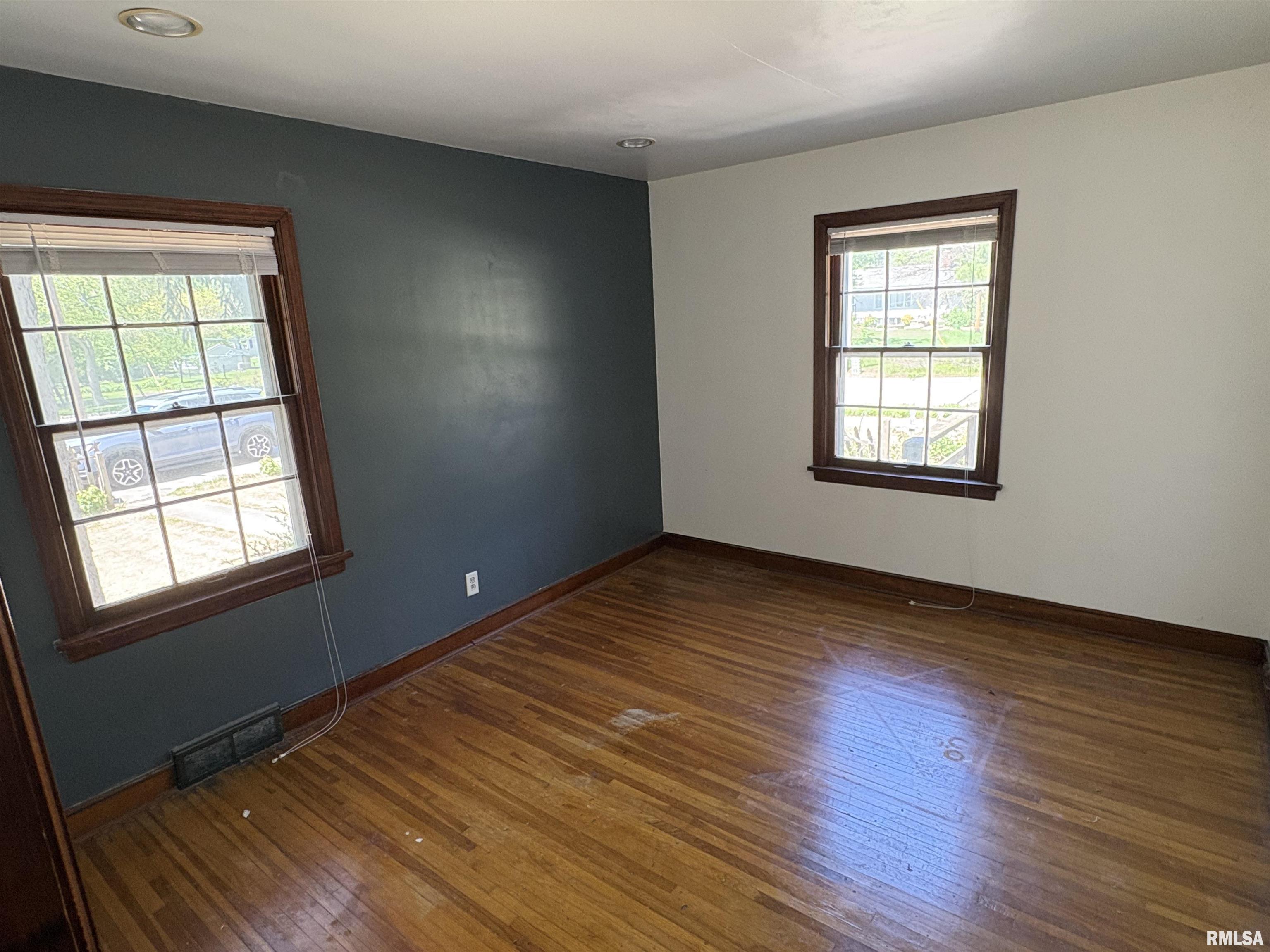 823 Normal Avenue Normal, IL 61761 - Photo 15 of 40