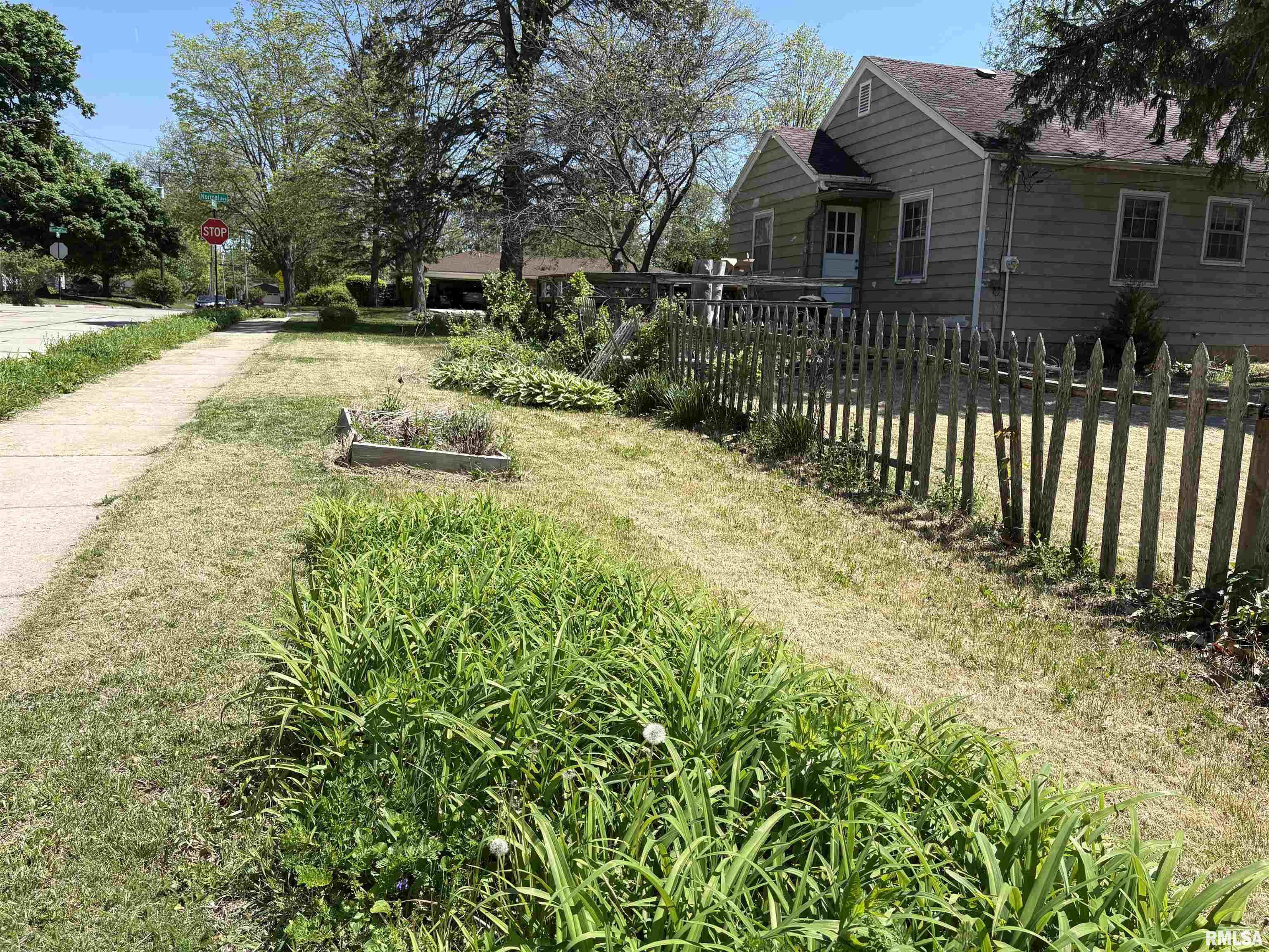 823 Normal Avenue Normal, IL 61761 - Photo 37 of 40