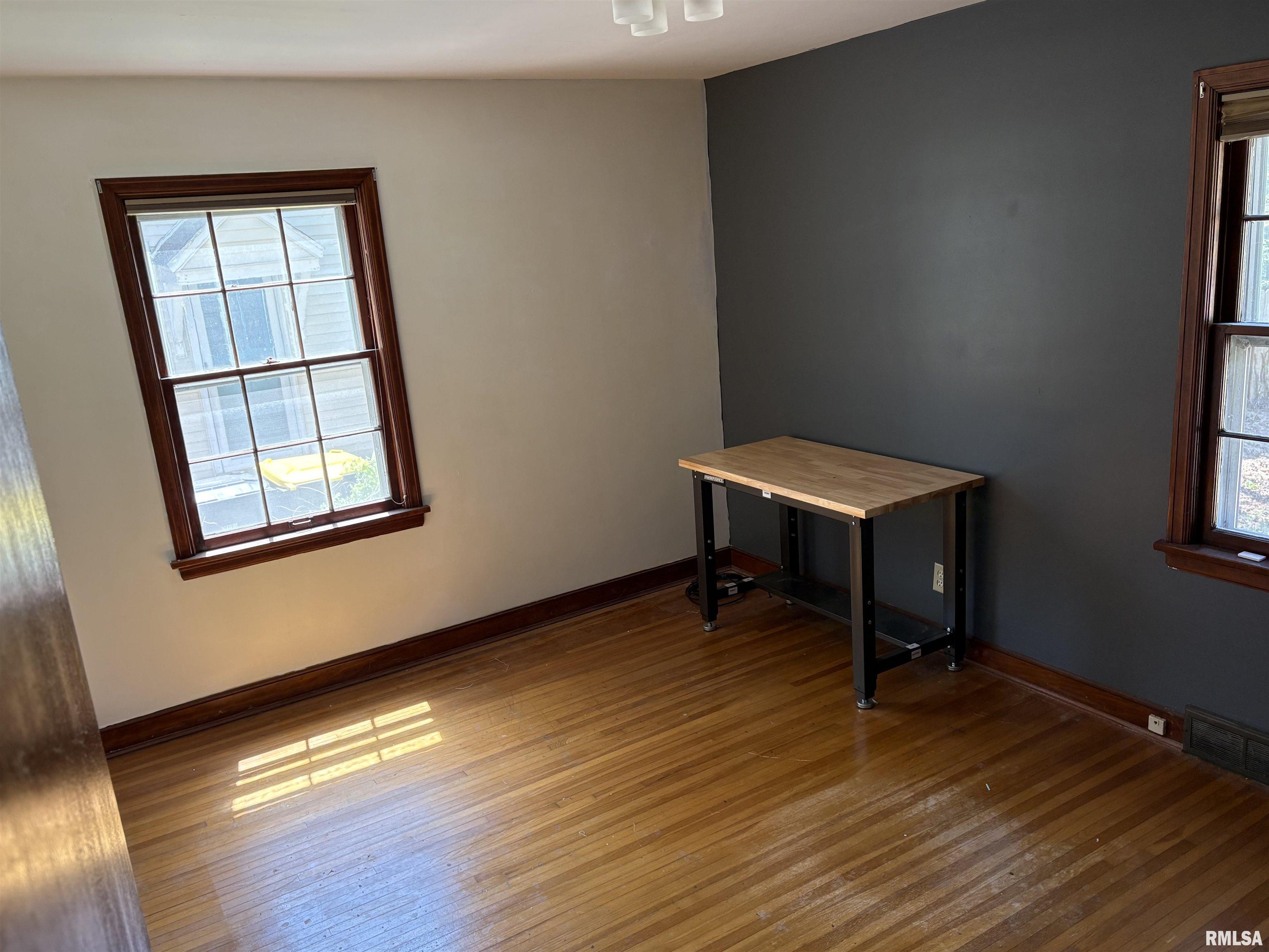 823 Normal Avenue Normal, IL 61761 - Photo 10 of 40