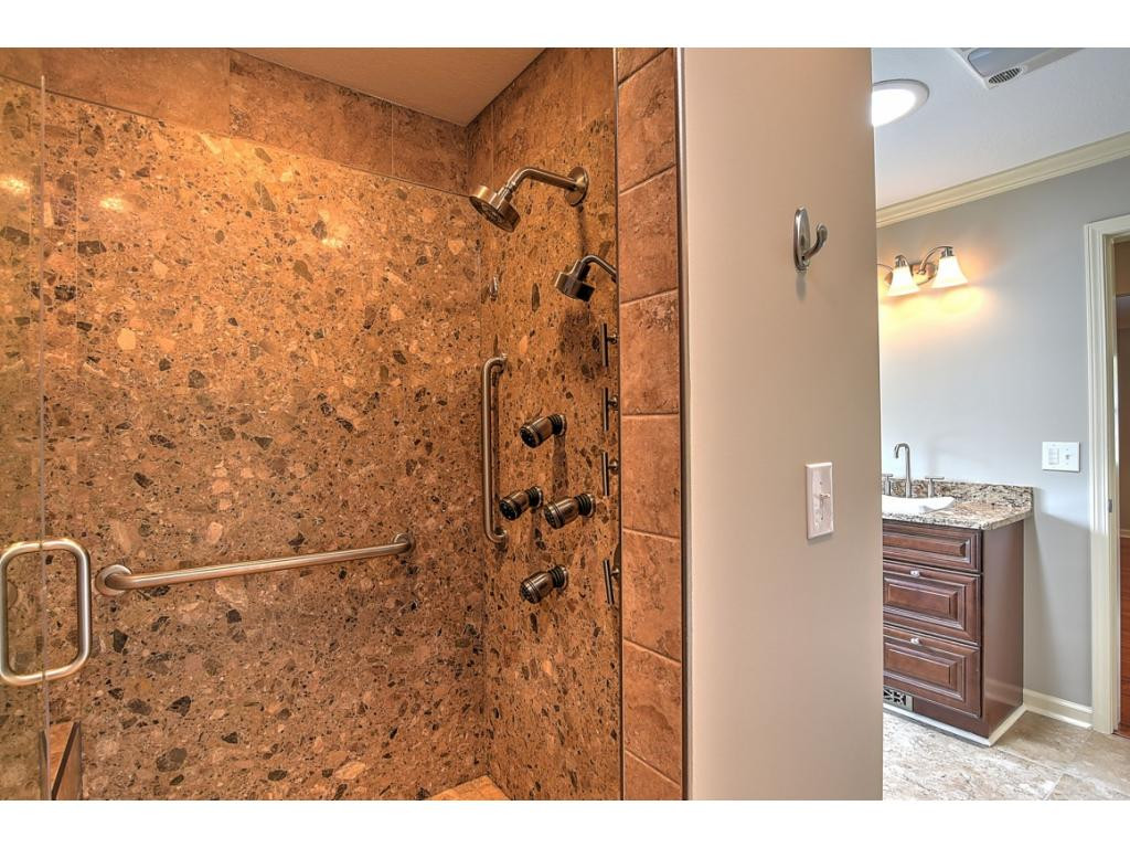 517 Green Acres Road Bristol, VA 24201 - Photo 14 of 31 Photo 14