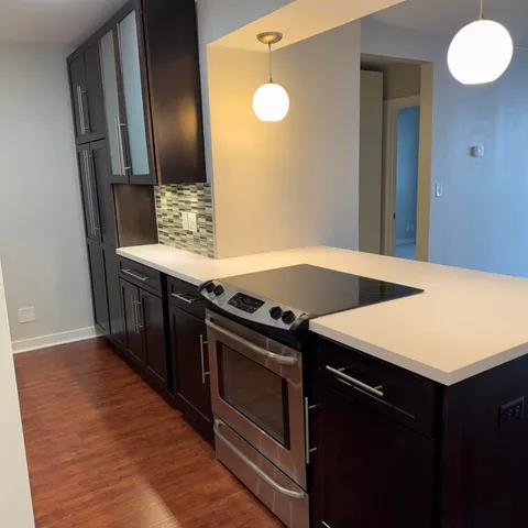 $1,900 | 1660 North Prospect Avenue, Unit 2504, Milwaukee, WI 53202