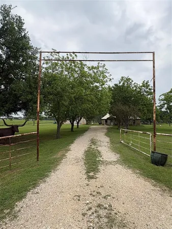 $425,000 | 510 Old Sawmill Road, Mart, TX 76664