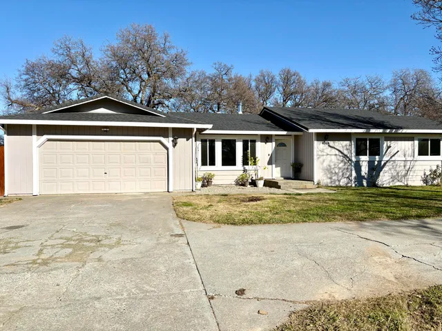 $370,000 | 13770 Lisa Way, Red Bluff, CA 96080