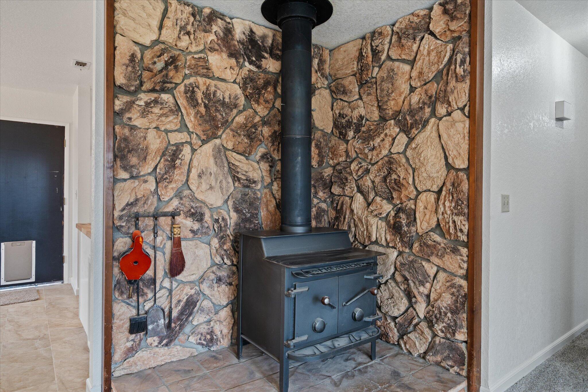 13770 Lisa Way Red Bluff, CA 96080 - Photo 10 of 43