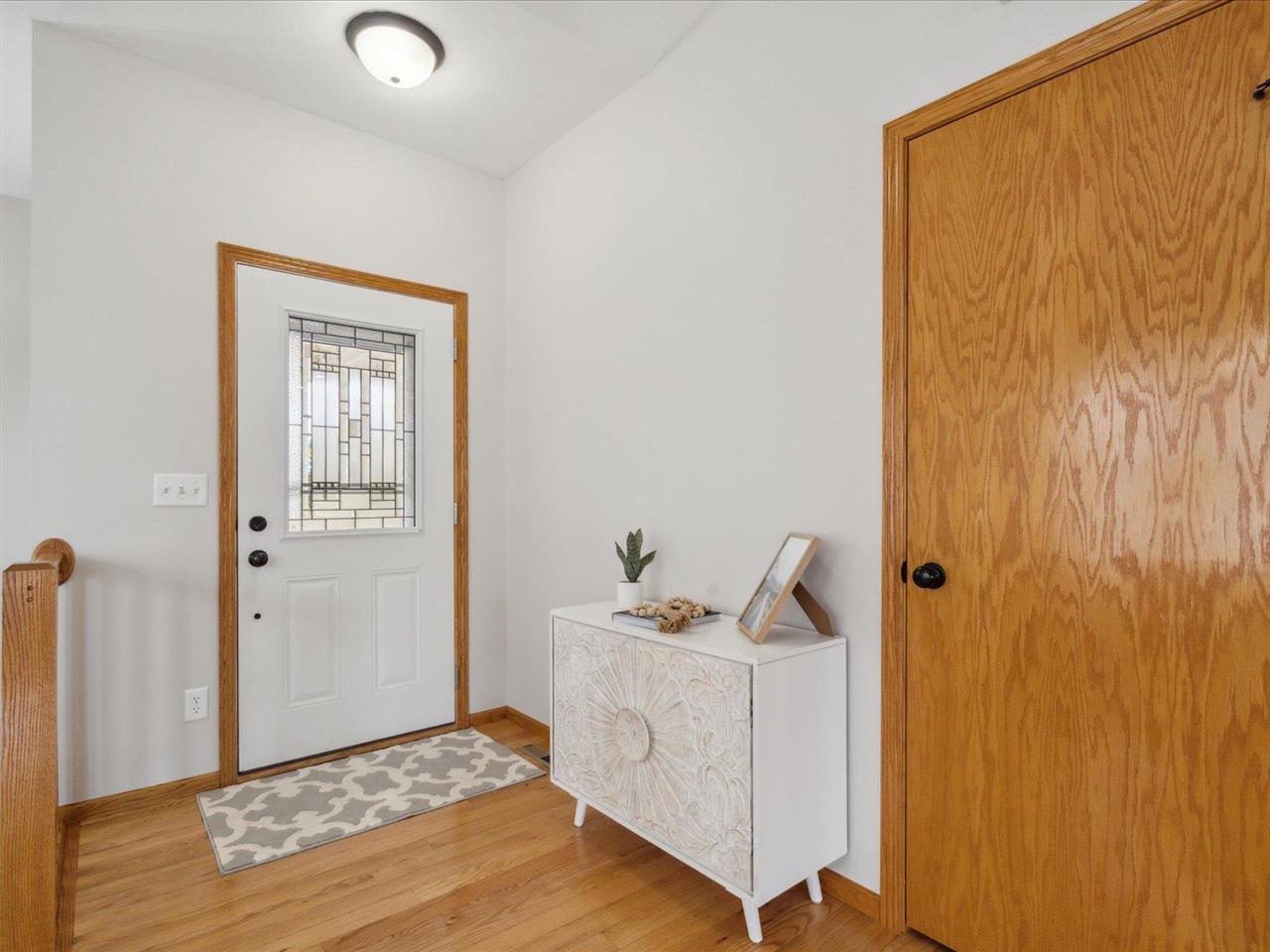 164 Ridge View Drive Fairfax, IA 52228 - Photo 4 of 35 Gallery Image 4