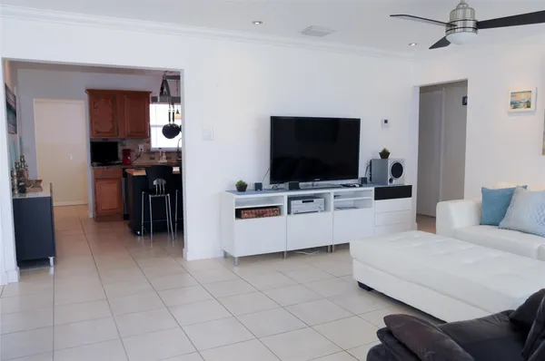 $790,000 | 29 Northeast 3rd Street, Dania Beach, FL 33004