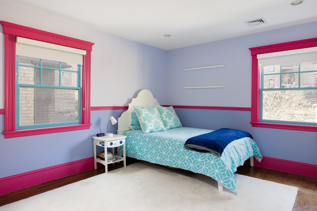 65 Griggs Road Brookline, MA 02446 - Photo 13 of 18 Gallery Image 13