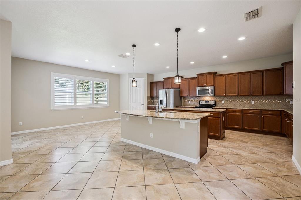 13328 Overstreet Road Windermere, FL 34786 - Photo 22 of 43
